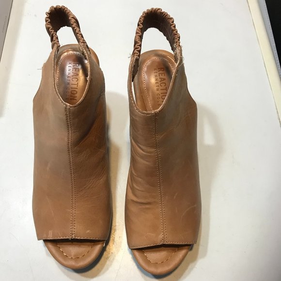 Open toe bootie platform - Picture 3 of 3